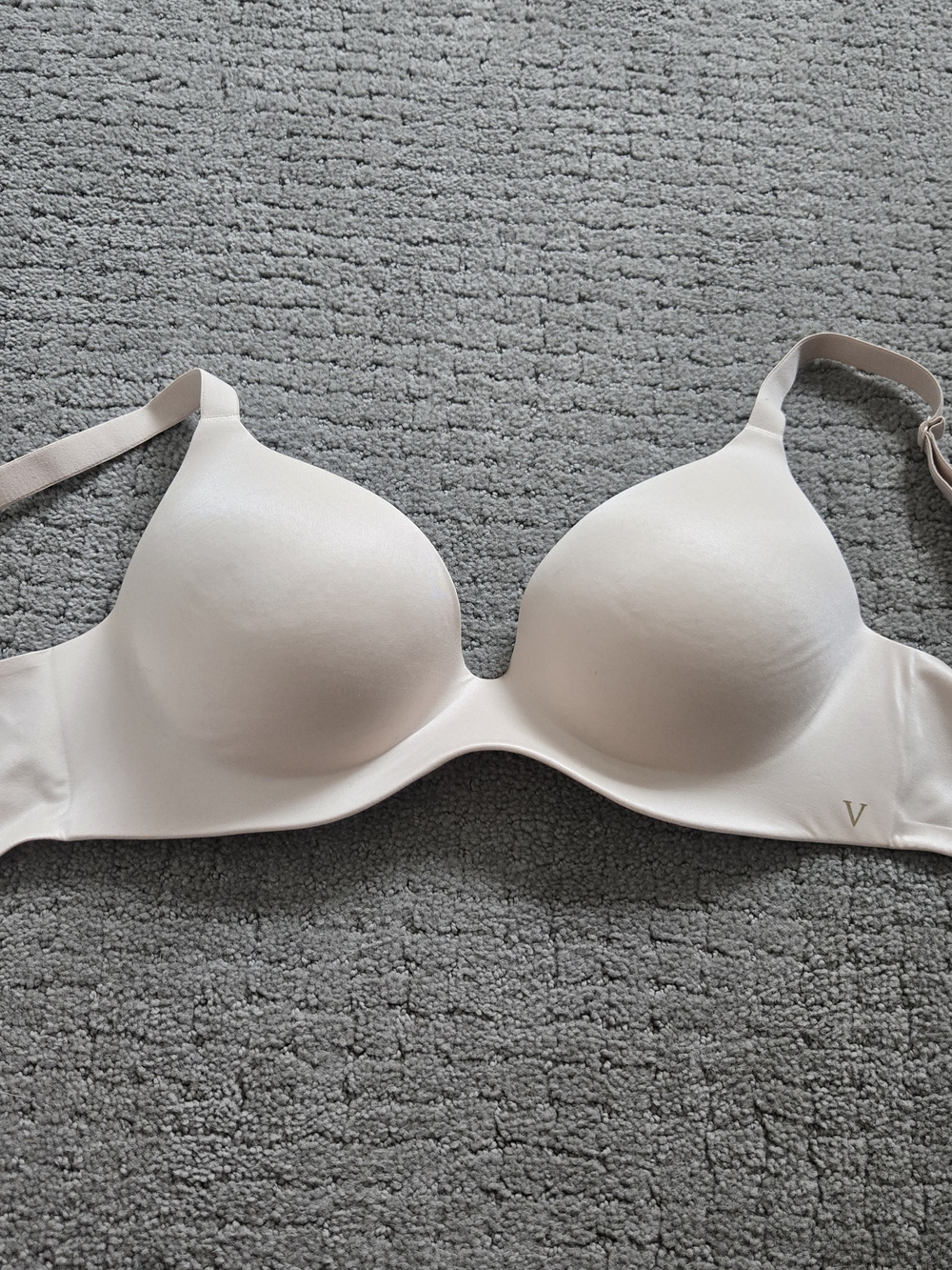 Victoria's Secret Smooth Light Nude T-Shirt Bra